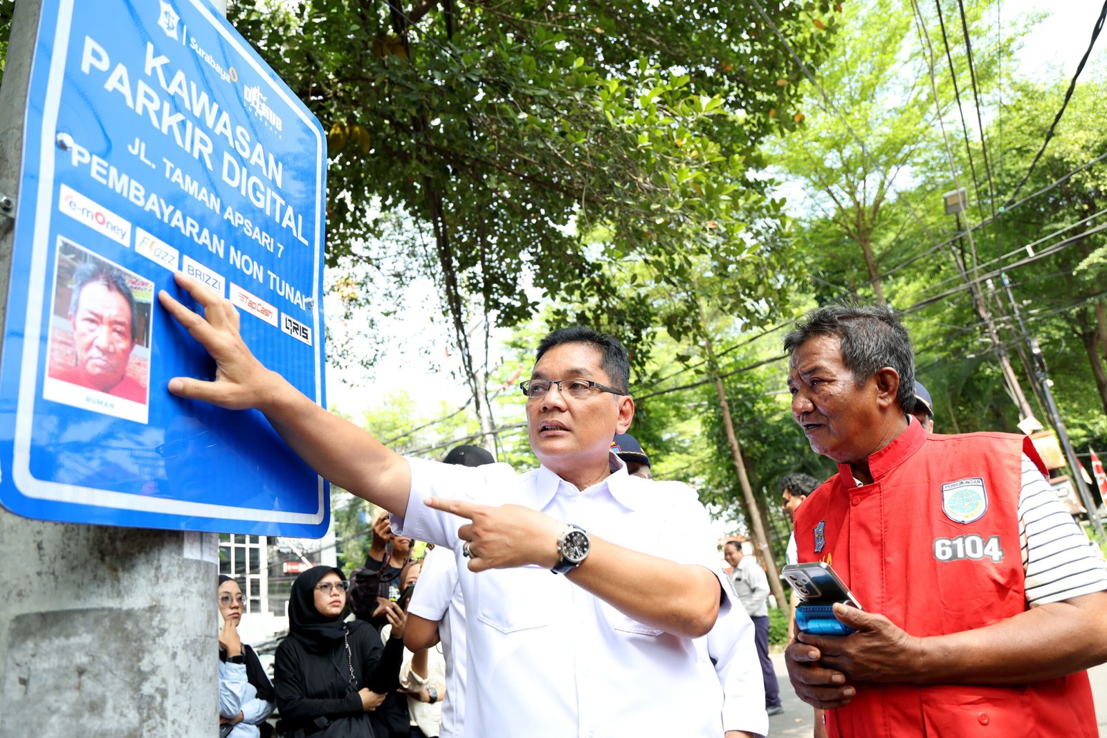 Jukir Dishub Digitalisasi Parkir, Surabaya, PAD
